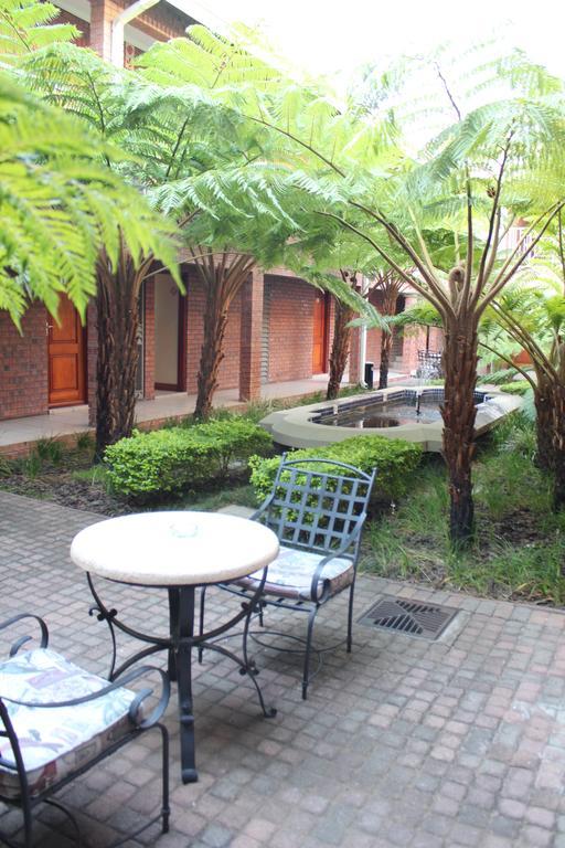 Mosate Lodge Polokwane Extérieur photo